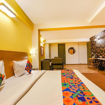 גורגאון Fabhotel Old Meple Leaf מראה חיצוני תמונה