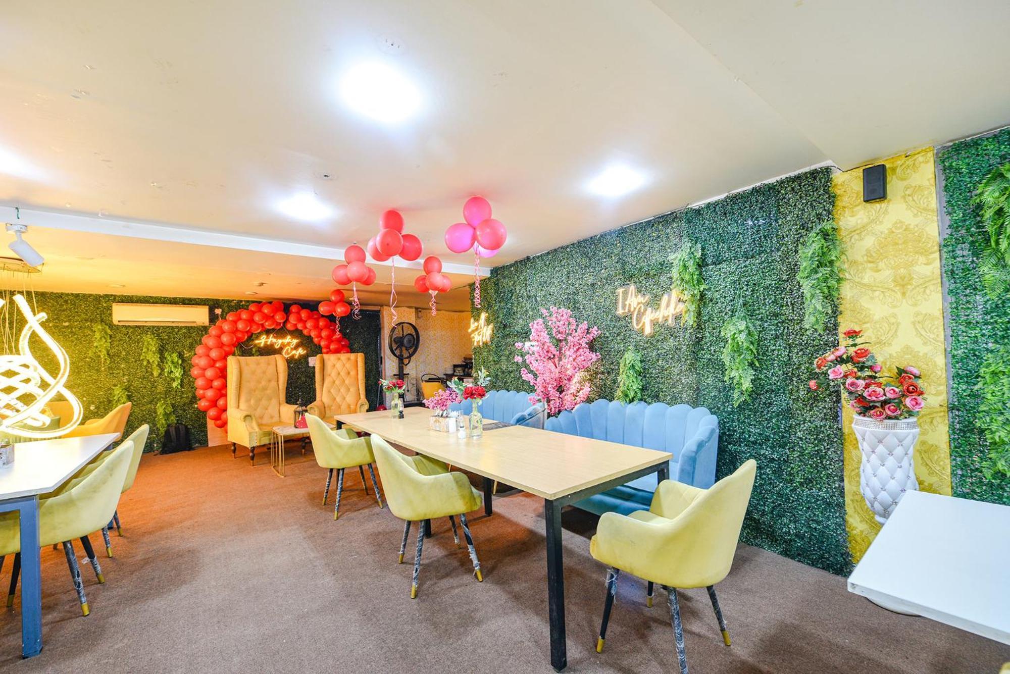 גורגאון Fabhotel Old Meple Leaf מראה חיצוני תמונה