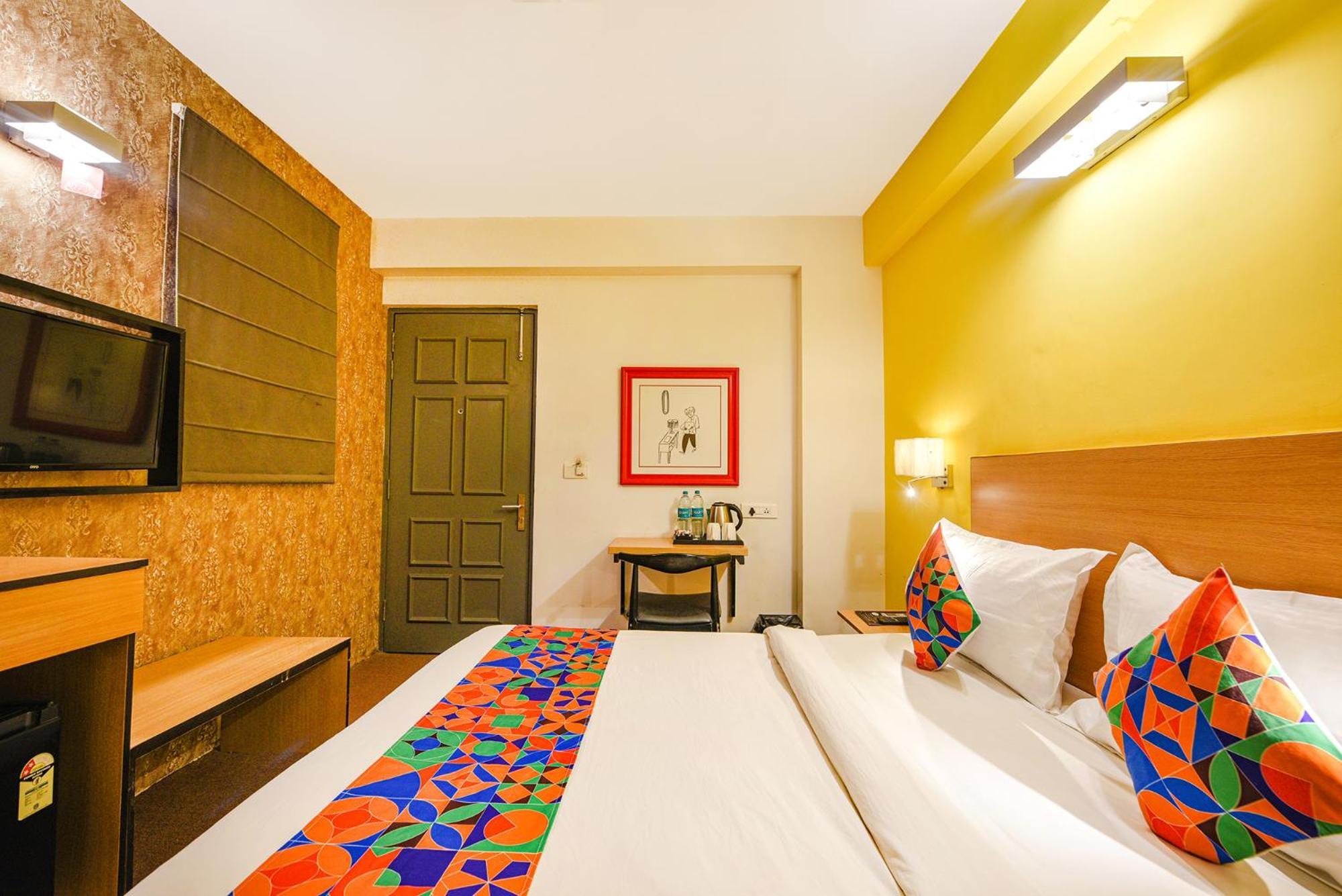 גורגאון Fabhotel Old Meple Leaf מראה חיצוני תמונה
